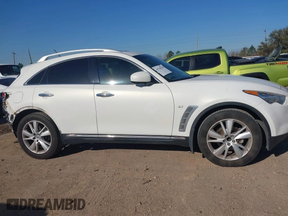 2016 Infiniti QX70 with VIN JN8CS1MU5GM670094, listed as a IAAI auction lot 41769838 with 87,227 mi miles and . Bid and sale history available at DreamBid. Image 14.
