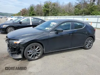2022 Mazda Mazda3 Hatchback Preferred with VIN JM1BPBLL3N1519860, listed as a Copart auction lot 68737434 with 14,046 mi miles and Salvage Title. Bid and sale history available at carsss.com. Image 1.