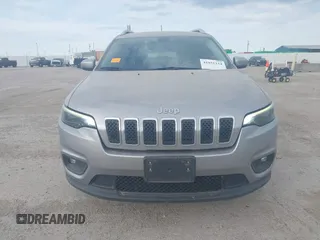 2019 Jeep Cherokee Latitude with VIN 1C4PJLCB8KD366438, listed as a IAAI auction lot 41851154 with 47,637 mi miles. Bid and sale history available at carsss.com. Image 12.