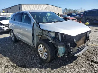 2018 Kia Sorento L with VIN 5XYPG4A39JG413878, listed as a Copart auction lot 47412775 with 127,608 mi miles and Salvage Title. Bid and sale history available at carsss.com. Image 4.