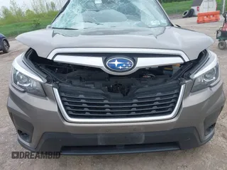 2020 Subaru Forester Premium with VIN JF2SKAJC2LH608689, listed as a IAAI auction lot 42251401 with 32,501 mi miles and . Bid and sale history available at DreamBid. Image 6.