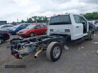 2023 Ford F-250 XL с VIN 1FT7W2BA6PEC73116, выставлен на аукционе IAAI как лот 42595189 с пробегом 15 778 миль миль и . История ставок и продаж доступна на DreamBid. Изображение 4.