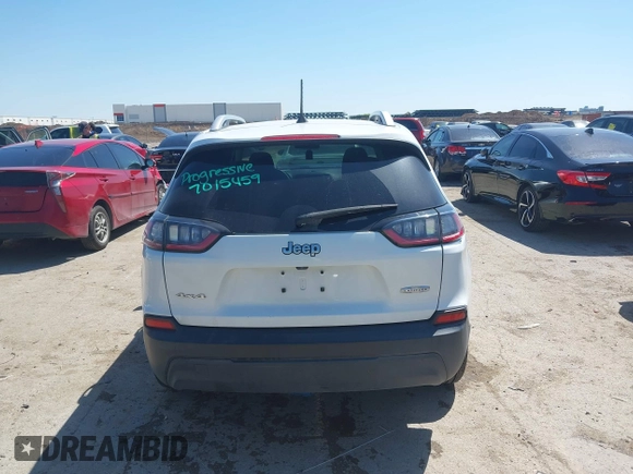 2020 Jeep Cherokee Latitude with VIN 1C4PJMCB2LD551981, listed as a IAAI auction lot 41978678 with 71,914 mi miles and . Bid and sale history available at DreamBid. Image 17.