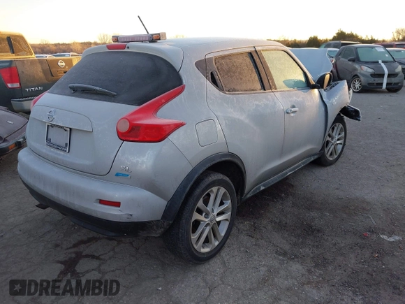 2013 Nissan Juke S with VIN JN8AF5MRXDT219663, listed as a IAAI auction lot 41229580 with 1 mi miles. Bid and sale history available at carsss.com. Image 4.