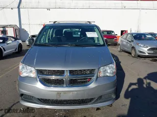 2015 Dodge Grand Caravan SE with VIN 2C4RDGBG8FR747861, listed as a IAAI auction lot 41401344 with 111,533 mi miles. Bid and sale history available at carsss.com. Image 12.