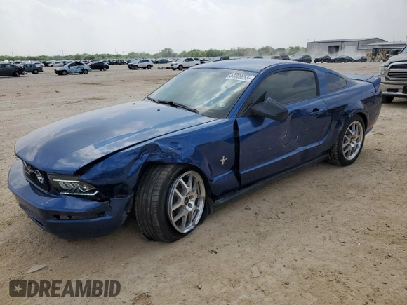 2008 Ford Mustang Deluxe with VIN 1ZVHT80N685113662, listed as a Copart auction lot 51809855 with 64,297 mi miles and Salvage Title. Bid and sale history available at carsss.com. Image 1.