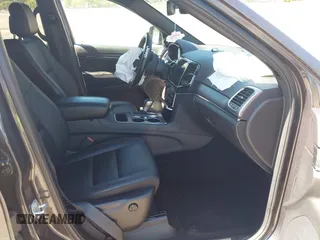 2020 Jeep Grand Cherokee Limited with VIN 1C4RJEBG1LC191510, listed as a IAAI auction lot 42044131 with 29,565 mi miles and . Bid and sale history available at DreamBid. Image 5.