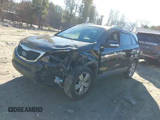 2013 Kia Sorento EX with VIN 5XYKU4A27DG414560, listed as a IAAI auction lot 41368699 with 101,185 mi miles and . Bid and sale history available at carsss.com. Image 17.