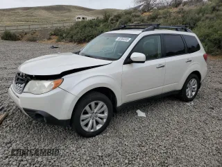 2013 Subaru Forester X Limited with VIN JF2SHAFC2DH432221, listed as a Copart auction lot 52303335 with 164,009 mi miles and Salvage title. Bid and sale history available at DreamBid. Image 1.