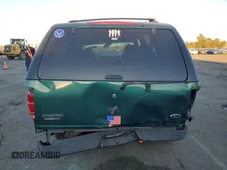 2000 Ford Expedition XLT with VIN 1FMRU1666YLA59489, listed as a Copart auction lot 42257505 with Not Provided miles and Salvage Title. Bid and sale history available at DreamBid. Image 6.