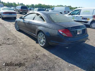 2008 Mercedes-Benz CL 550 z VIN WDDEJ71X18A014475, wystawiony jako IAAI lot #42257798 z przebiegiem Nie podano mil oraz . Historia ofert i sprzedaży dostępna na DreamBid. Obrazek 3.