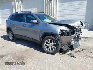 2016 Jeep Cherokee Latitude z VIN 1C4PJMCBXGW240972, wystawiony jako IAAI lot #41574791 z przebiegiem 139 144 mil mil oraz . Historia ofert i sprzedaży dostępna na DreamBid. Obrazek 1.