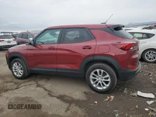 2024 Chevrolet TrailBlazer LS with VIN KL79MNSL9RB079327, listed as a Copart auction lot 46916855 with 4,807 mi miles and Salvage Title. Bid and sale history available at DreamBid. Image 2.
