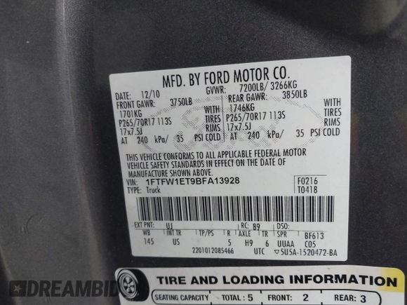 2011 Ford F-150 XLT with VIN 1FTFW1ET9BFA13928, listed as a IAAI auction lot 41745623 with 186,813 mi miles. Bid and sale history available at carsss.com. Image 9.