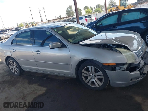 2008 Ford Fusion SEL with VIN 3FAHP08108R247080, listed as a IAAI auction lot 42015038 with 202,843 mi miles. Bid and sale history available at carsss.com. Image 13.