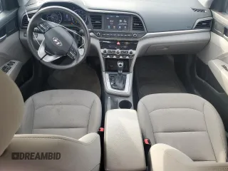 2020 Hyundai Elantra SEL z VIN 5NPD84LF6LH554605, wystawiony jako Copart lot #53947195 z przebiegiem 115 755 mil mil oraz Szkody całkowita. Historia ofert i sprzedaży dostępna na DreamBid. Obrazek 8.