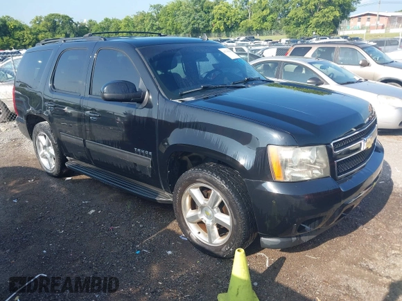 2012 Chevrolet Tahoe LS z VIN 1GNSCAE04CR271133, wystawiony jako IAAI lot #42739581 z przebiegiem 172 439 mil mil oraz . Historia ofert i sprzedaży dostępna na DreamBid. Obrazek 1.