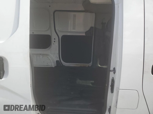 2015 Nissan NV200 SV with VIN 3N6CM0KN2FK707559, listed as a Copart auction lot 56383805 with 147,827 mi miles and Salvage title. Bid and sale history available at DreamBid. Image 10.