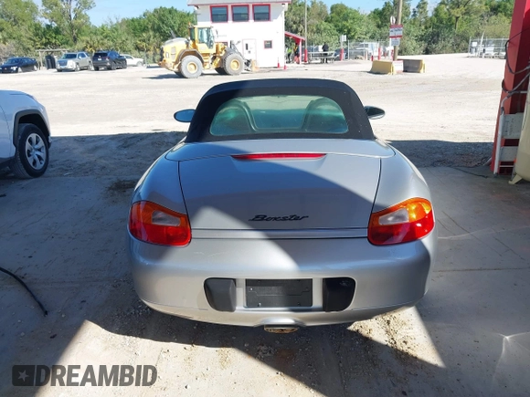 2002 Porsche Boxster z VIN WP0CA29882U622162, wystawiony jako IAAI lot #41654257 z przebiegiem 44 608 mil mil oraz . Historia ofert i sprzedaży dostępna na DreamBid. Obrazek 16.