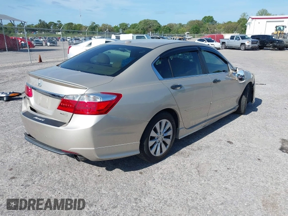 2014 Honda Accord EX-L with VIN 1HGCR2F82EA062207, listed as a IAAI auction lot 39063521 with 116,835 mi miles and . Bid and sale history available at carsss.com. Image 4.