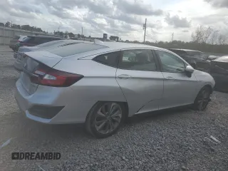 2018 Honda Clarity Plug-In Hybrid with VIN JHMZC5F14JC020083, listed as a Copart auction lot 78432914 with 207,011 mi miles and Salvage Title. Bid and sale history available at carsss.com. Image 3.