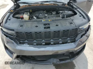 2022 Jeep Grand Cherokee Altitude with VIN 1C4RJGAG3N8630631, listed as a Copart auction lot 59544235 with 23,655 mi miles and Salvage title. Bid and sale history available at DreamBid. Image 11.