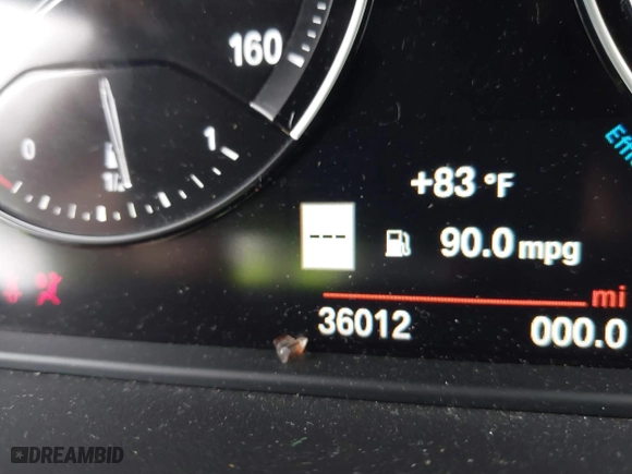 2022 BMW X2 sDrive28i with VIN WBXYH9C09N5T71828, listed as a IAAI auction lot 40536245 with 36,012 mi miles. Bid and sale history available at carsss.com. Image 7.