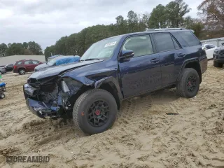 2024 Toyota 4Runner SR5 Premium with VIN JTENU5JR3R6251766, listed as a Copart auction lot 79183714 with 5,222 mi miles and Salvage Title. Bid and sale history available at carsss.com. Image 1.