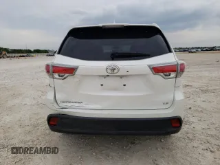 2016 Toyota Highlander LE Plus with VIN 5TDZKRFH1GS154193, listed as a Copart auction lot 55046165 with 102,314 mi miles and Salvage title. Bid and sale history available at DreamBid. Image 6.