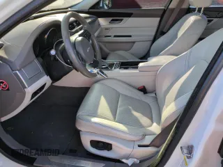 2016 Jaguar XF 35t Prestige with VIN SAJBE4BV1GCY08779, listed as a Copart auction lot 41801805 with 69,455 mi miles and Salvage Title. Bid and sale history available at carsss.com. Image 7.