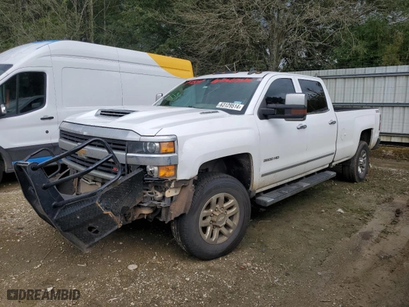 2017 Chevrolet Silverado 3500HD LTZ with VIN 1GC4K0CY2HF140766, listed as a Copart auction lot 63129514 with 253,318 mi miles and Salvage Title. Bid and sale history available at carsss.com. Image 1.
