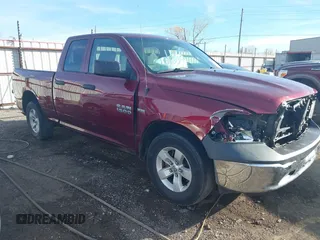 2017 Ram 1500 Express with VIN 1C6RR6FT9HS825768, listed as a IAAI auction lot 40895250 with 161,264 mi miles and . Bid and sale history available at DreamBid. Image 1.