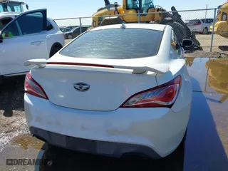 2013 Hyundai Genesis Coupe 3.8 Grand Touring with VIN KMHHU6KJ6DU107581, listed as a IAAI auction lot 42087667 with 127,809 mi miles. Bid and sale history available at carsss.com. Image 13.