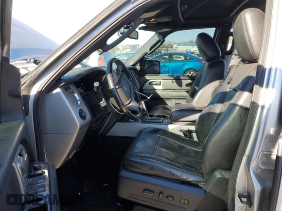 2016 Ford Expedition Max Limited z VIN 1FMJK2AT6GEF14592, wystawiony jako Copart lot #83901824 z przebiegiem 169 346 mil mil oraz Szkoda całkowita • Salvage title. Historia ofert i sprzedaży dostępna na DreamBid. Obrazek 7.