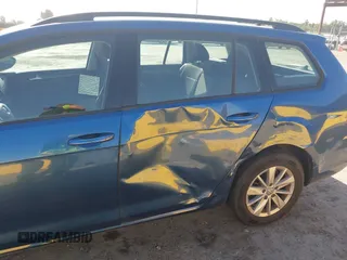 2019 Volkswagen Golf S с VIN 3VWY57AU6KM515323, выставлен на аукционе IAAI как лот 42397800 с пробегом 54 612 миль миль и . История ставок и продаж доступна на DreamBid. Изображение 6.