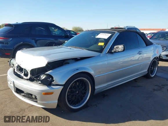 2003 BMW 3 Series 325Ci with VIN WBABS33413PG91828, listed as a IAAI auction lot 41513821 with 150,672 mi miles and . Bid and sale history available at DreamBid. Image 2.