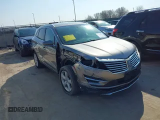 2016 Lincoln MKC Premier with VIN 5LMCJ1D98GUJ21055, listed as a IAAI auction lot 41747502 with 101,956 mi miles and . Bid and sale history available at DreamBid. Image 1.