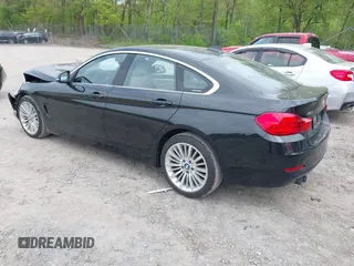 2016 BMW 4 Series 428i xDrive z VIN WBA4C9C51GG139038, wystawiony jako IAAI lot #42247629 z przebiegiem 48 388 mil mil oraz . Historia ofert i sprzedaży dostępna na DreamBid. Obrazek 3.