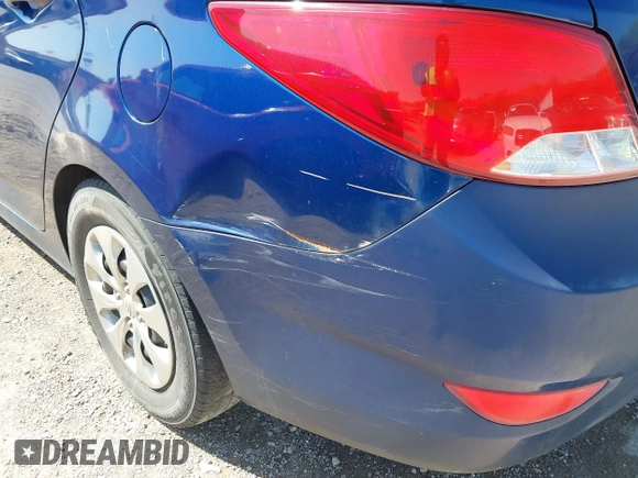 2016 Hyundai Accent SE with VIN KMHCT4AE0GU031186, listed as a IAAI auction lot 42027511 with 128,583 mi miles. Bid and sale history available at carsss.com. Image 6.