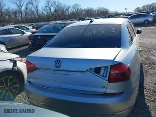 2016 Volkswagen Passat 1.8T SE w/Technology with VIN 1VWBS7A38GC037758, listed as a IAAI auction lot 38530476 with 93,438 mi miles. Bid and sale history available at carsss.com. Image 17.