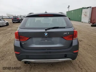 2015 BMW X1 xDrive28i with VIN WBAVL1C52FVY26870, listed as a Copart auction lot 43710555 with 0 mi miles and Salvage Title. Bid and sale history available at carsss.com. Image 6.