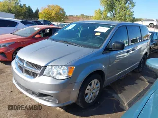 2020 Dodge Grand Caravan SE with VIN 2C4RDGBG9LR198425, listed as a IAAI auction lot 40672143 with 61,473 mi miles and . Bid and sale history available at DreamBid. Image 18.