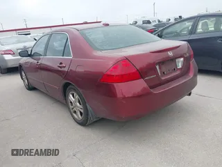 2006 Honda Accord EX-L с VIN 1HGCM56886A120998, выставлен на аукционе IAAI как лот 42329054 с пробегом 307 474 миль миль и . История ставок и продаж доступна на DreamBid. Изображение 3.
