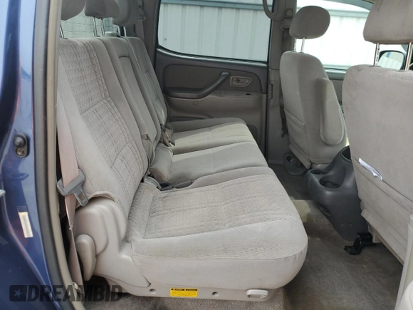 2004 Toyota Tundra SR5 with VIN 5TBDT44194S458666, listed as a Copart auction lot 56008955 with 224,076 mi miles and Clean Title. Bid and sale history available at DreamBid. Image 10.
