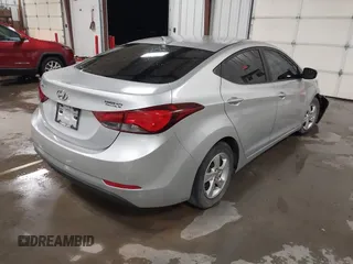 2015 Hyundai Elantra SE с VIN 5NPDH4AE7FH577003, выставлен на аукционе IAAI как лот 41253587 с пробегом Не указан миль и . История ставок и продаж доступна на DreamBid. Изображение 4.