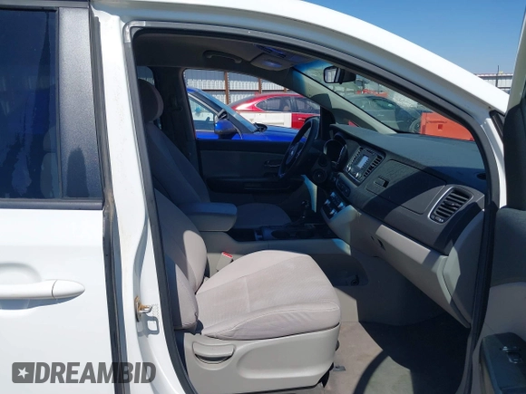 2016 Kia Sedona LX with VIN KNDMB5C1XG6094649, listed as a IAAI auction lot 41883433 with 120,038 mi miles. Bid and sale history available at carsss.com. Image 5.