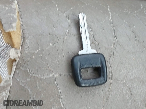 1997 Volvo 850 GT с VIN YV1LS5553V1400395, выставлен на аукционе IAAI как лот 41887637 с пробегом 88 192 миль миль и . История ставок и продаж доступна на DreamBid. Изображение 11.