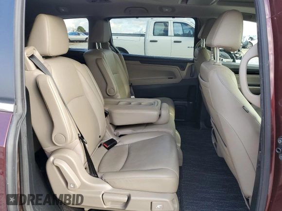 2021 Honda Odyssey Touring with VIN 5FNRL6H86MB021678, listed as a Copart auction lot 85002174 with 103,166 mi miles and Salvage Title. Bid and sale history available at carsss.com. Image 12.