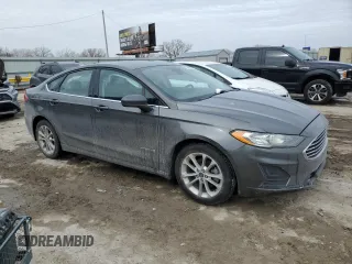 2019 Ford Fusion SE with VIN 3FA6P0LU5KR108871, listed as a Copart auction lot 45390485 with 61,130 mi miles and Salvage Title. Bid and sale history available at carsss.com. Image 4.
