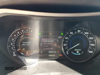 2020 Lincoln MKZ Standard with VIN 3LN6L5A99LR616971, listed as a Copart auction lot 86106814 with 68,680 mi miles and Non Repairable. Bid and sale history available at carsss.com. Image 9.